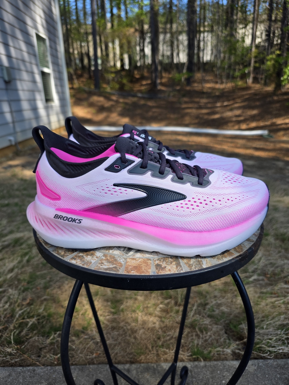 Brooks Glycerin 23 1204651B111 White/Cyber Pink Running Shoe Women Sz 11.5 B New